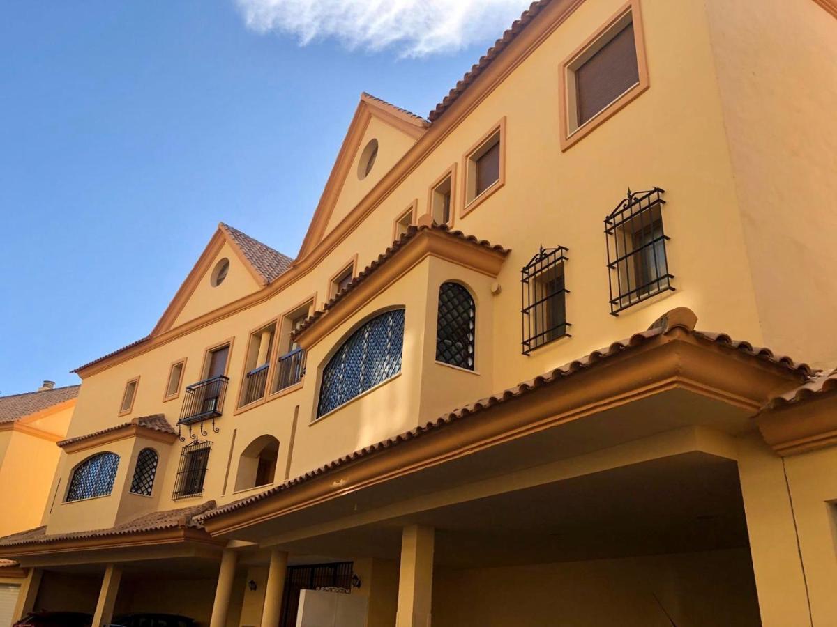 Luxurious Duplex Penthouse With Golf And Sea Views Daire Benalmádena Dış mekan fotoğraf